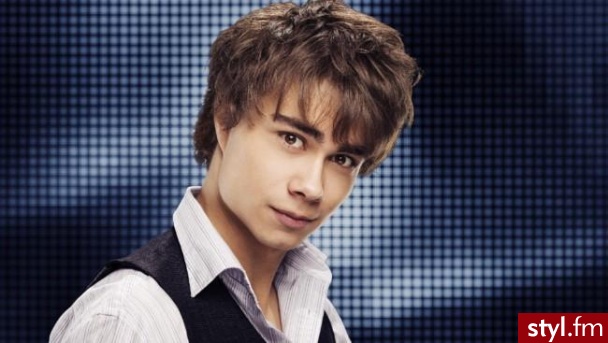 Aleksander Rybak. Mój faworyt na tej eurowizji:) - Średnie Męskie Fryzury
