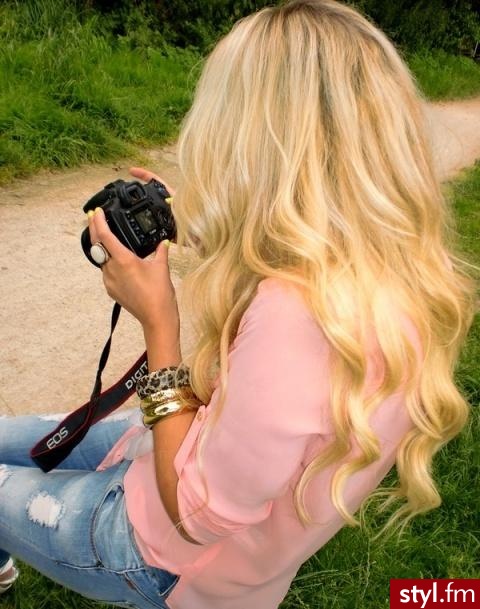 Blond Rozpuszczone Kręcone Na co dzień Długie Fryzury