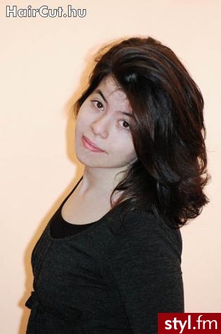 Średnie Fryzury