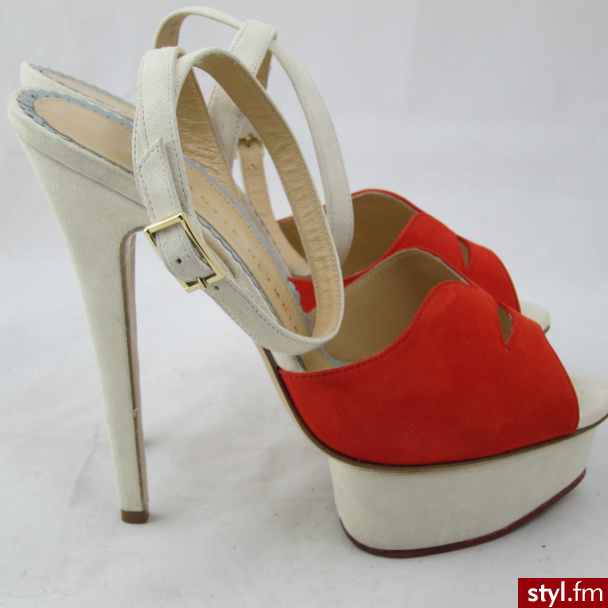 Szpilki Buty Moda