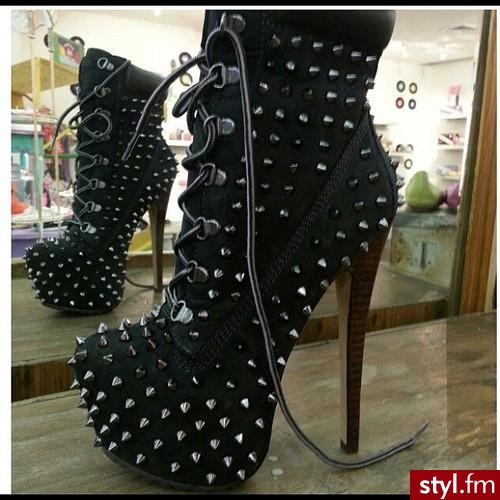 Szpilki Buty Moda