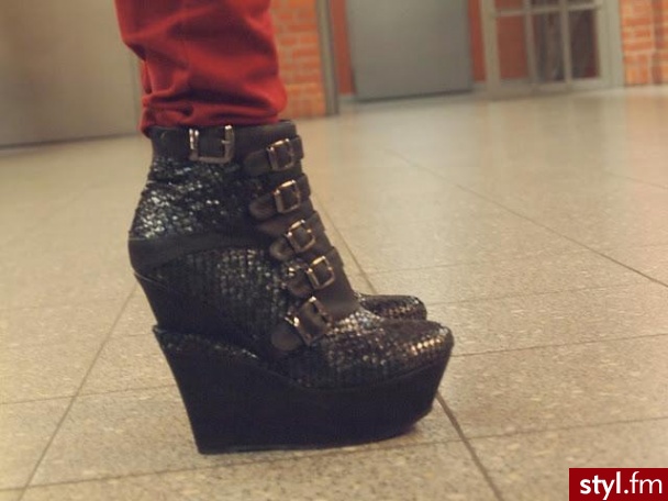 Pozostałe Buty Moda