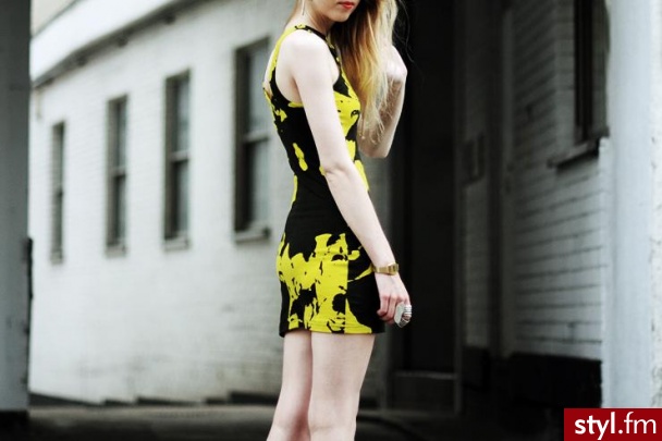 Sukienki Moda