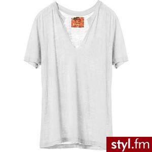 NATION LTD White Karen Distressed Tee - Polyvore. Pobrano ze strony: http://www.polyvore.com/nation_ltd_white_karen_distressed/thing?id=11589916 - Pozostałe Ciuchy Moda