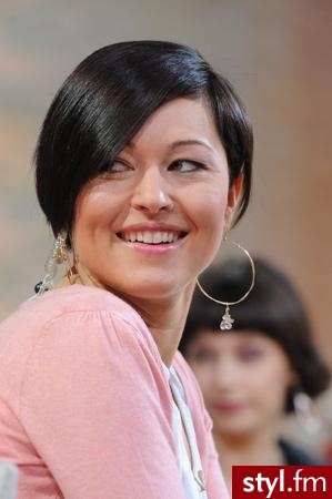 Średnie Fryzury