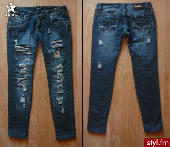 http://stylio.pl/marki/385/atmosphere/sprzedam-podarte-rurki-destroyed-extra/180556 - Pozostałe Ciuchy Moda