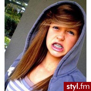 Średnie Fryzury