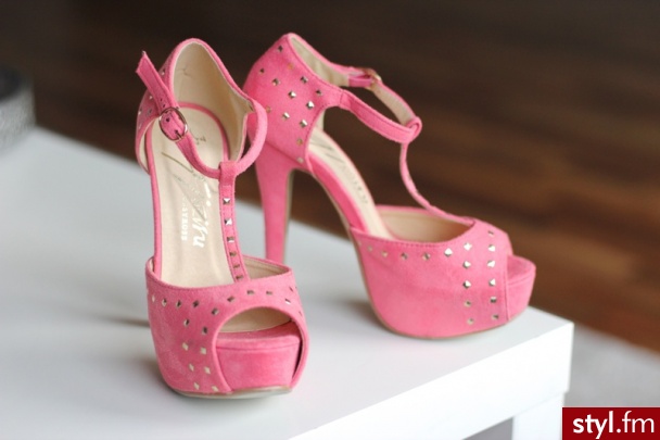 Szpilki Buty Moda