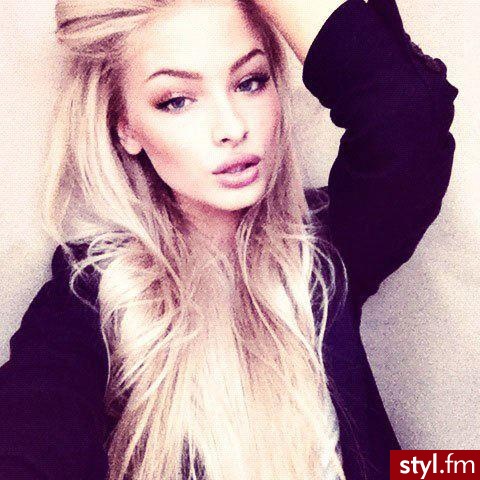 Blond Rozpuszczone Proste Na co dzień Długie Fryzury