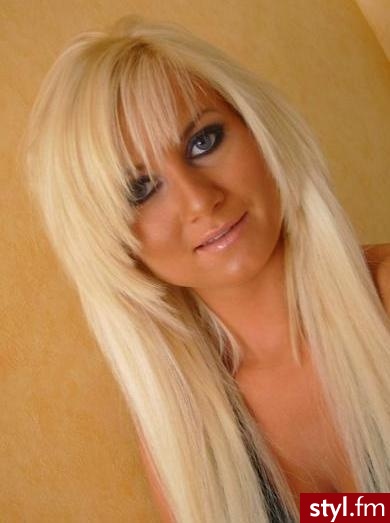 Blond Rozpuszczone Proste z grzywką Na co dzień Długie Fryzury