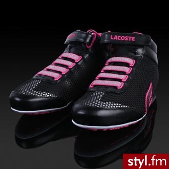 lacoste. nie lubie takich wysokich butow ae te kolory mmmm chetnie bym przyjela :D - Pozostałe Buty Moda