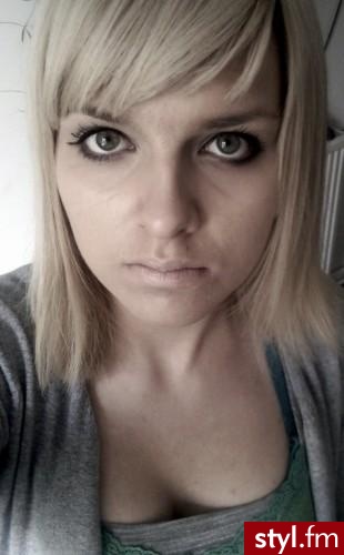 Średnie Fryzury