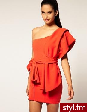 Sukienki Moda