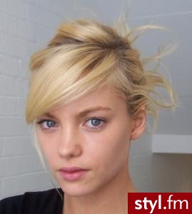 Średnie Fryzury
