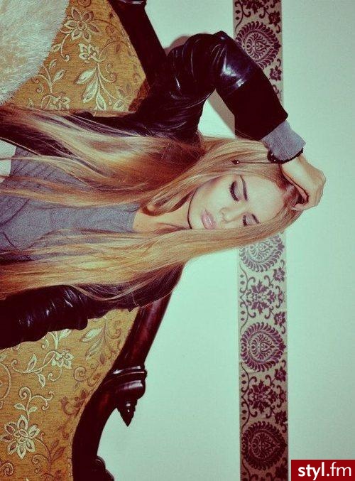 Blond Rozpuszczone Proste Na co dzień Długie Fryzury