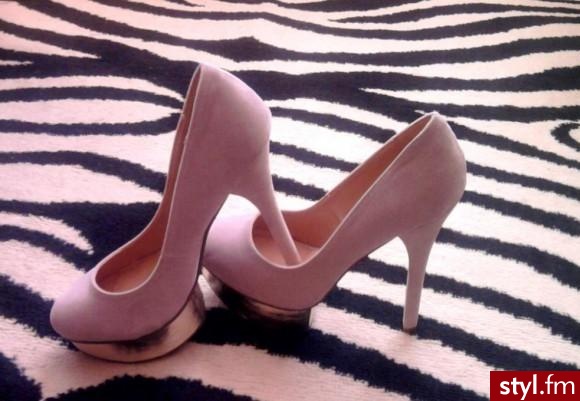 Szpilki Buty Moda