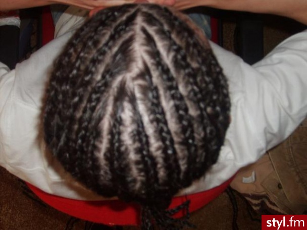 cornrows - Dredy Alternatywne Średnie Fryzury