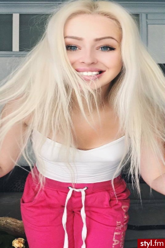 Blond Rozpuszczone Proste Na co dzień Długie Fryzury