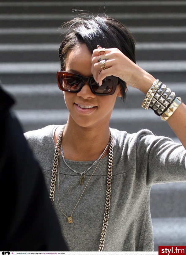 Rihanna - Gadżety Inne Moda