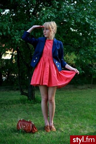 Jeżeli zdjęcie znajduje się już w galerii poproszę o link - Moda uliczna Inne Moda