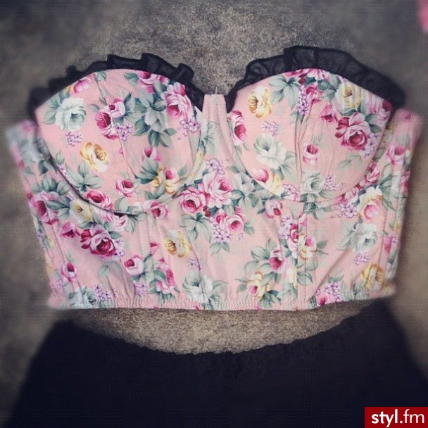 Topy Ciuchy Moda