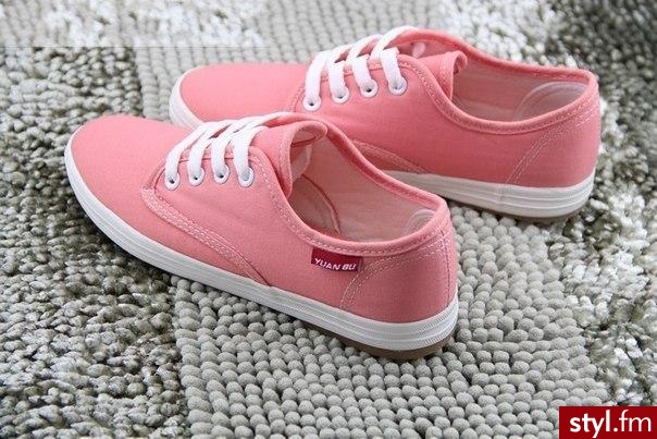 Pozostałe Buty Moda