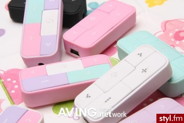 mp3 player'y firmy Safa w cudownych kolorach przypominają pianki które uwielbiają dzieci i nie tylko ;-) - Gadżety Inne Moda