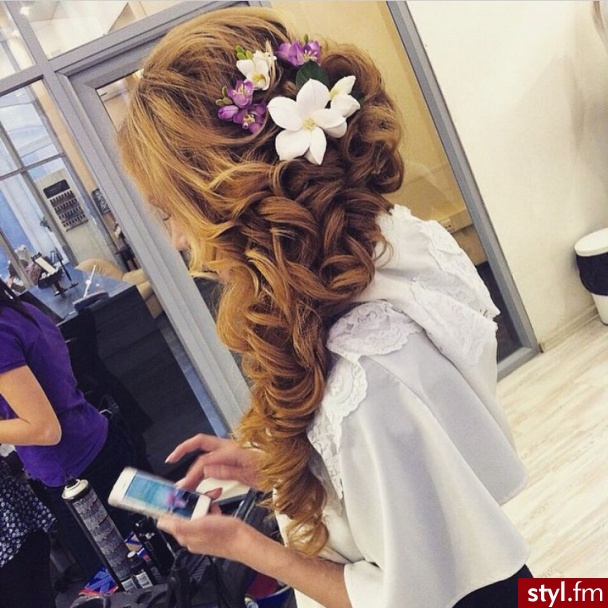 Blond Upięcie Kręcone Ślubne Długie Fryzury
