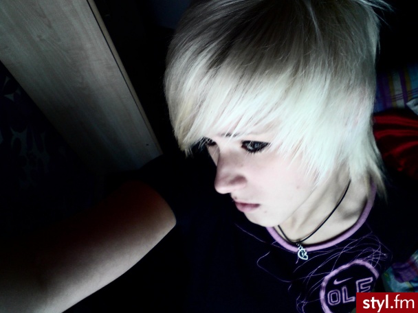 EMO Alternatywne Średnie Fryzury