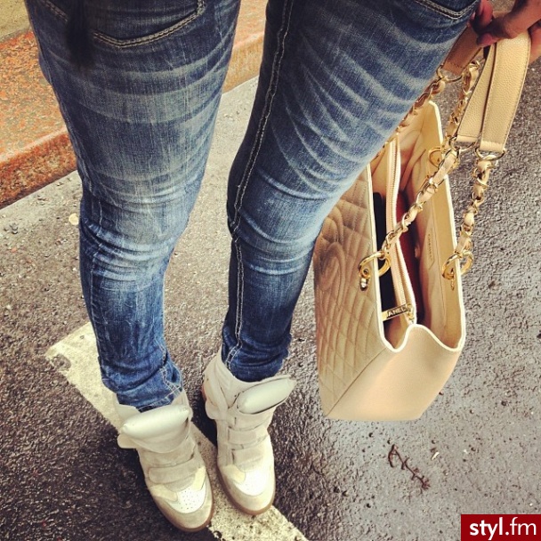 Jeansy Spodnie Moda