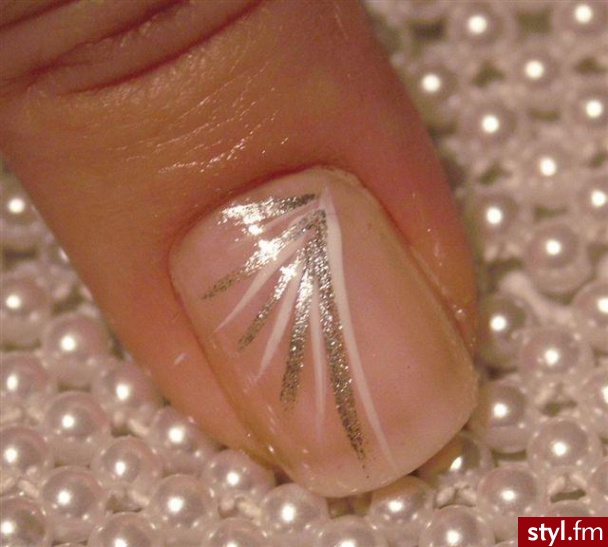 Autor: logest delikatny francuski. Autor: <b>logest</b><br /> - Paznokcie