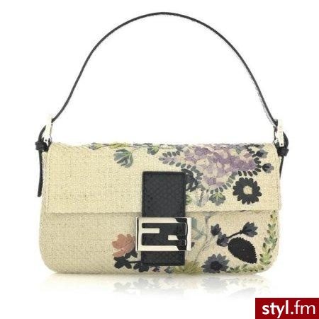 Torebka Fendi. Torebka Fendi. Można ją kupić w internetowym sklepie Net-A-Porter. Kosztuje 1453 euro. - Pozostałe Torebki Moda