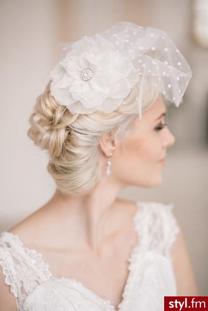 Blond Upięcie Kręcone Ślubne Długie Fryzury