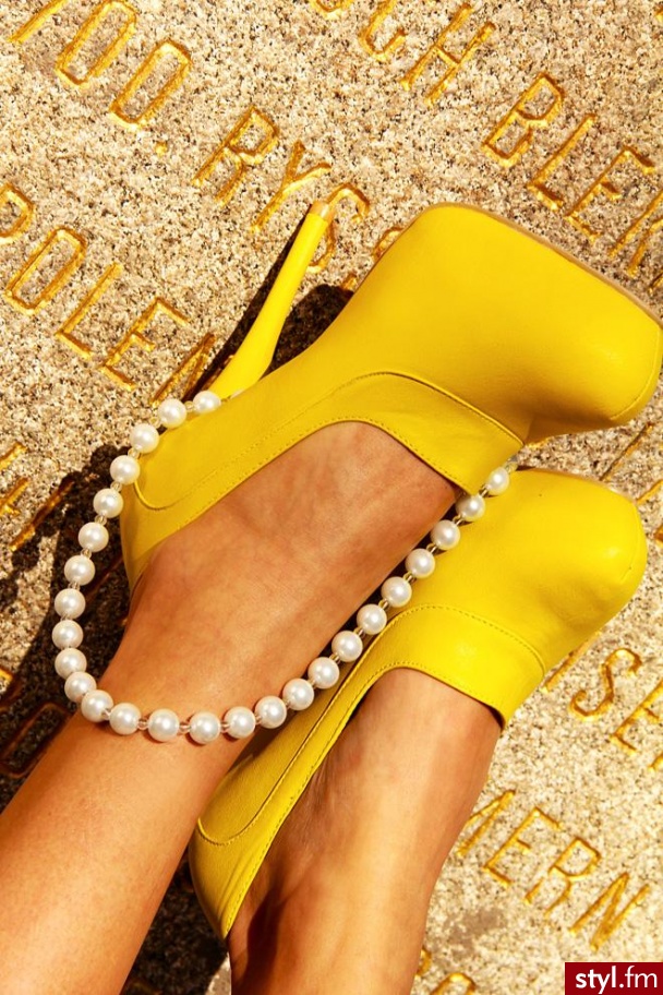 Szpilki Buty Moda