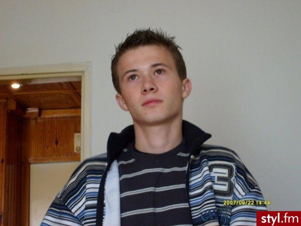 jeszcze jak miałem krótkie włosy - Średnie Męskie Fryzury
