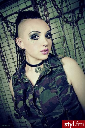 Punk Rock Alternatywne Średnie Fryzury