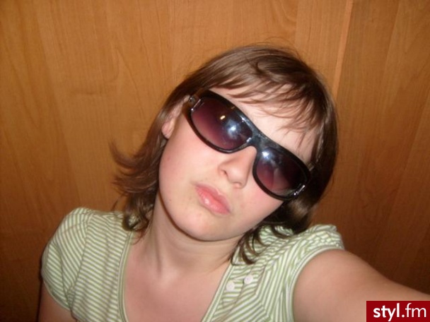 Średnie Fryzury