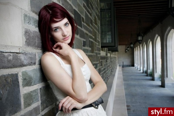 Średnie Fryzury