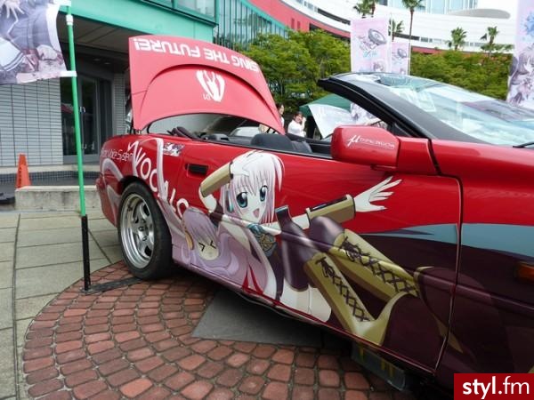 Zdjęcia zostały zrobione na imprezach zwanych "Itasha". - Misz-masz