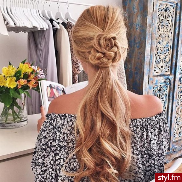 Blond Upięcie Kręcone Na co dzień Długie Fryzury