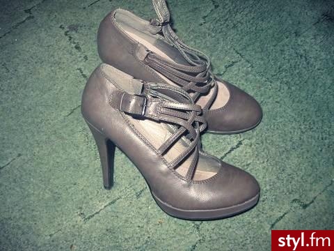 Szpilki Buty Moda