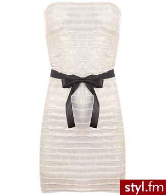 Sukienki Moda