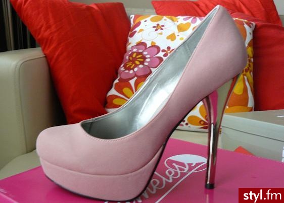 Szpilki Buty Moda