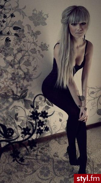 Blond Rozpuszczone Proste z grzywką Na co dzień Długie Fryzury