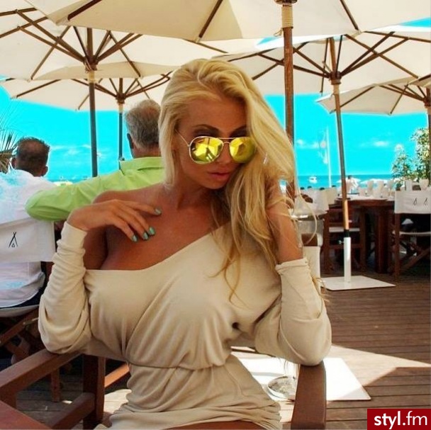 Blond Rozpuszczone Proste Na co dzień Średnie Fryzury