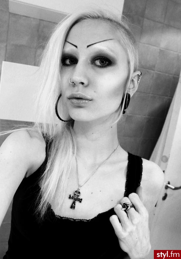 Blond Rozpuszczone Proste Na co dzień Średnie Fryzury