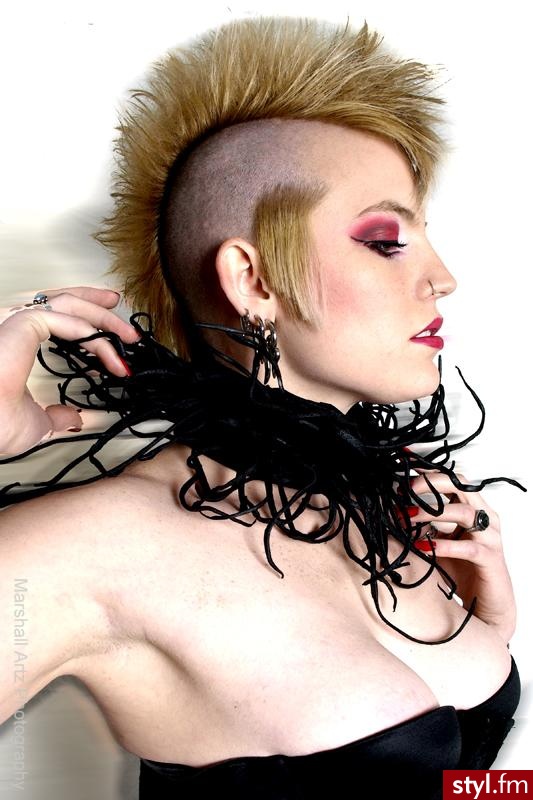 Punk Rock Alternatywne Średnie Fryzury