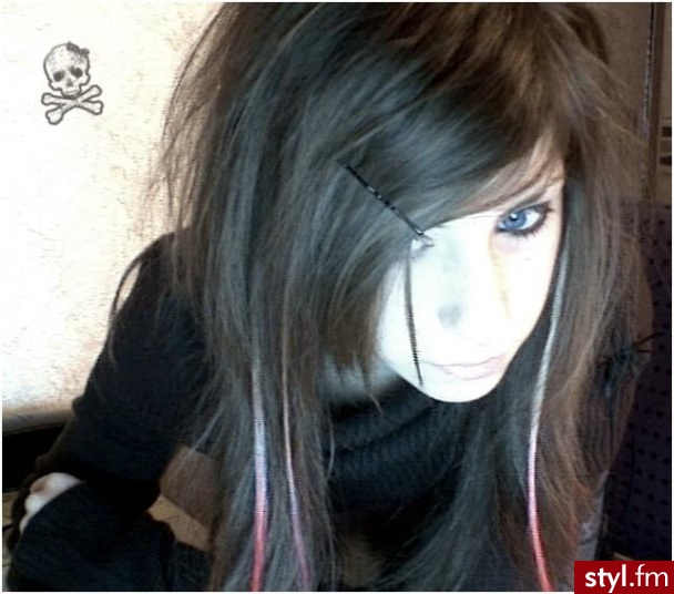 EMO Alternatywne Średnie Fryzury