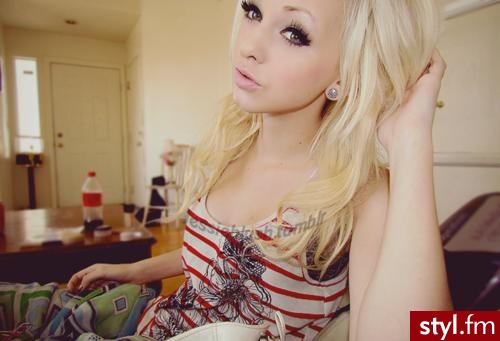 Blond Rozpuszczone Kręcone Na co dzień Długie Fryzury