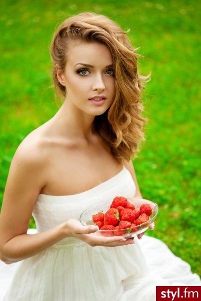 Blond Upięcie Kręcone Ślubne Długie Fryzury